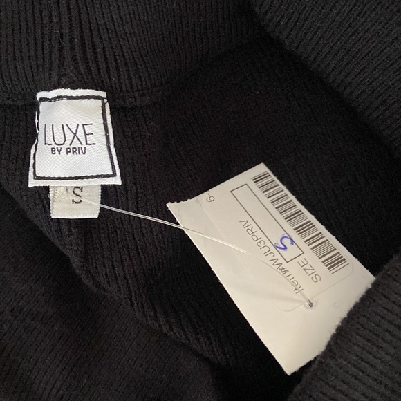 Luxe by Priv Black Knit Drawstring Joggers Size S - Picture 8 of 9